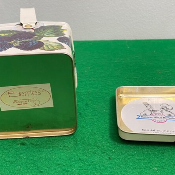 Vintage Tin Jewelry Box with Key, Storage Keepsake Box, Trinket Box, Ring Box, H - Picture 9 of 11